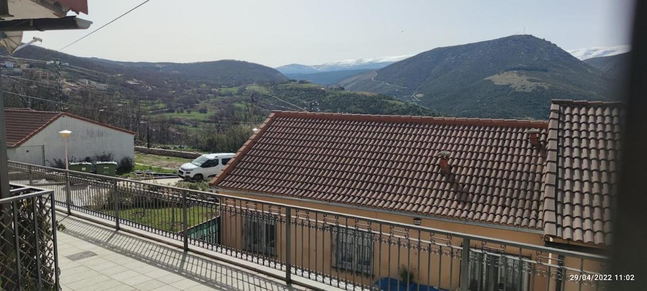 La Pasailla De Gredos Guest House Navacepeda de Tormes Ngoại thất bức ảnh