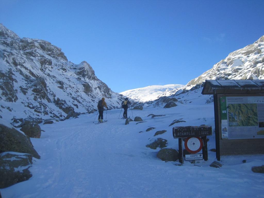 La Pasailla De Gredos Guest House Navacepeda de Tormes Ngoại thất bức ảnh