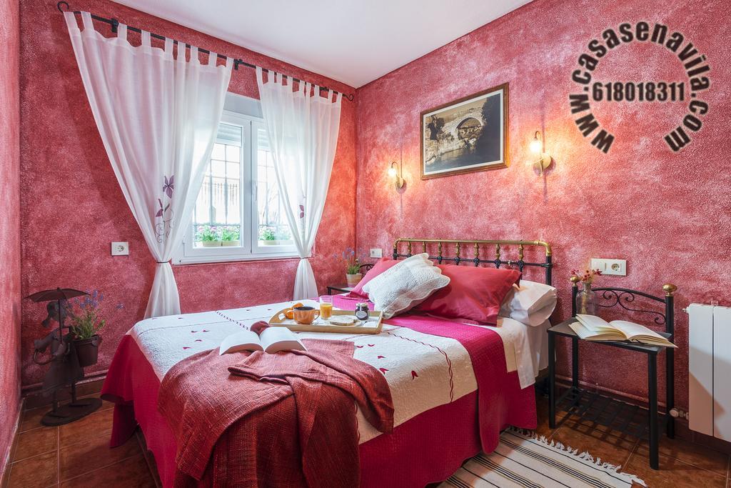 La Pasailla De Gredos Guest House Navacepeda de Tormes Ngoại thất bức ảnh